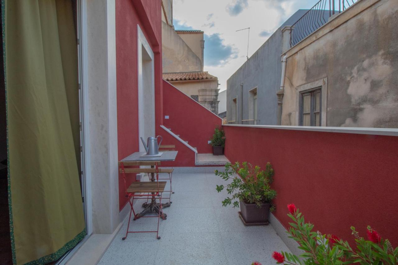 Maison Rouge Ortigia 锡拉库扎 外观 照片